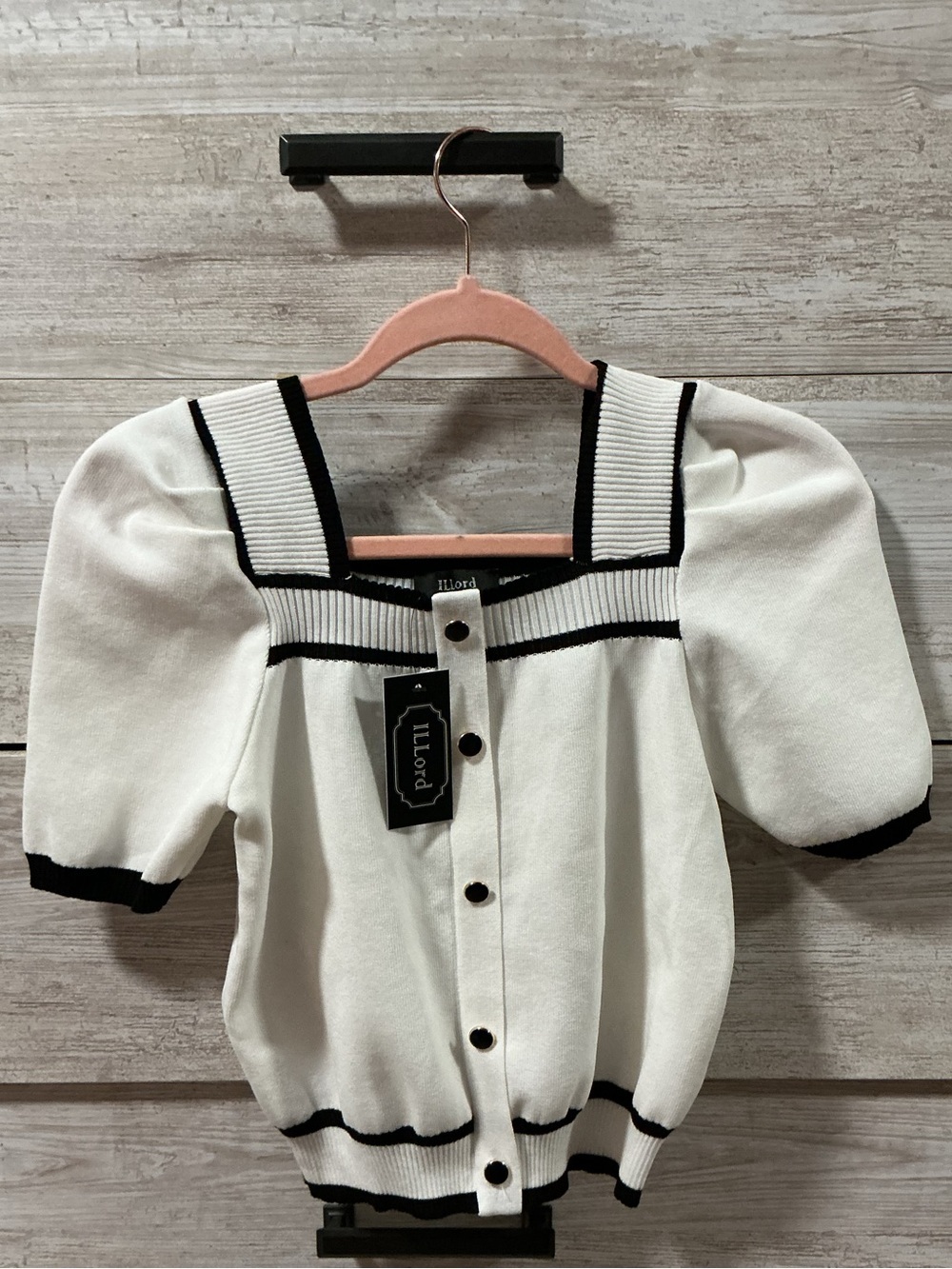 ILLORI White Puff-Sleeve Square Neck Button-Front Top with Black Trim